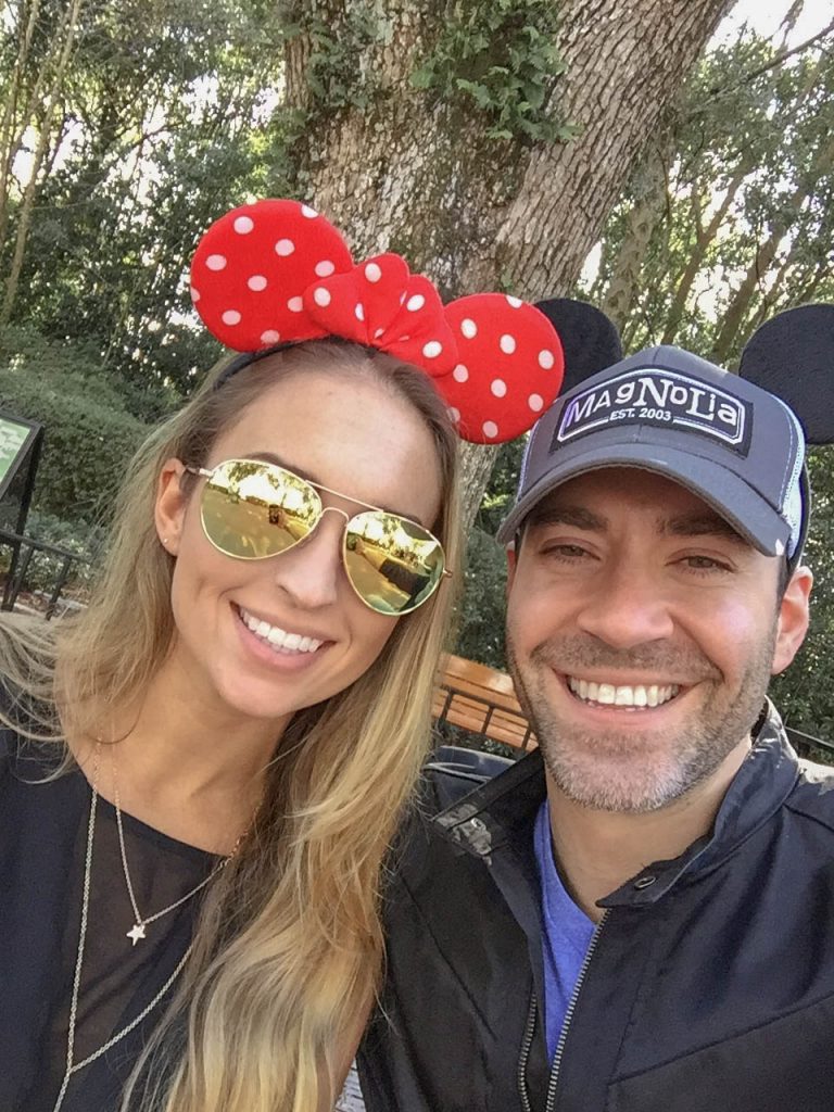 drinking around the world in Epcot drinking around the world in Epcot