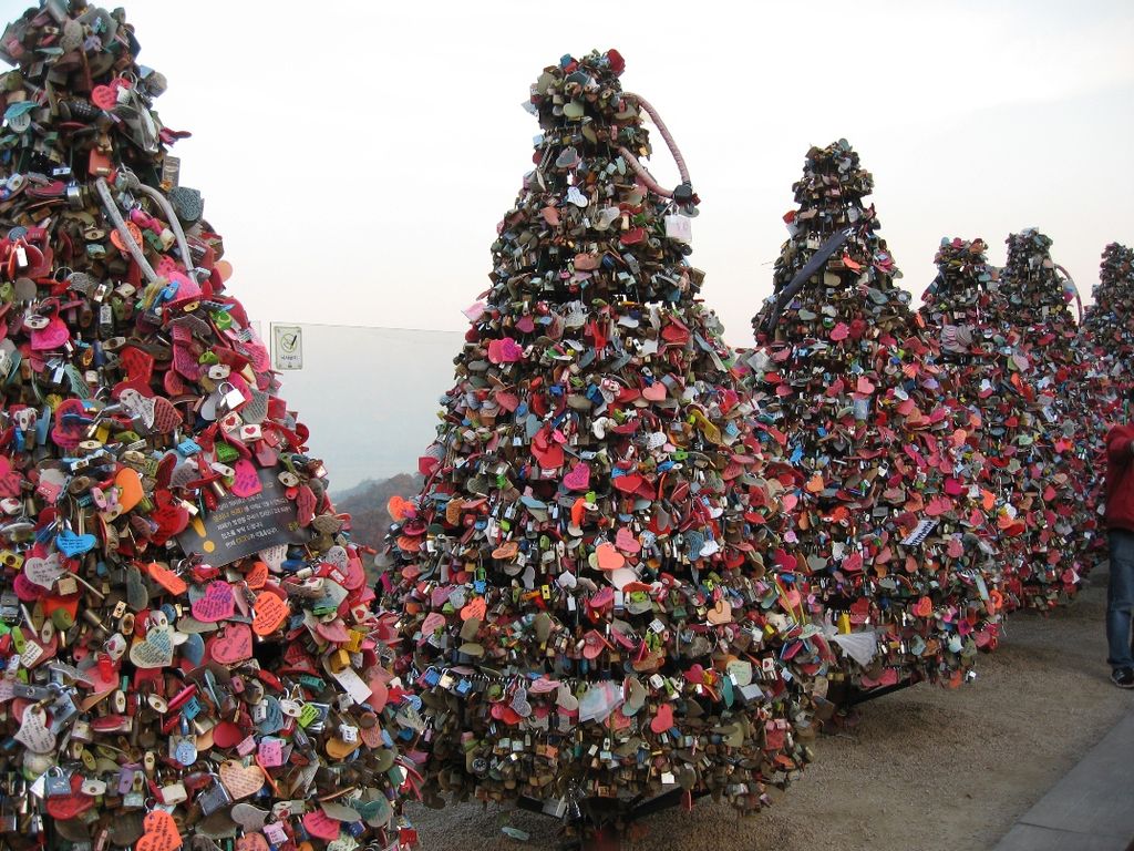love locks around the world