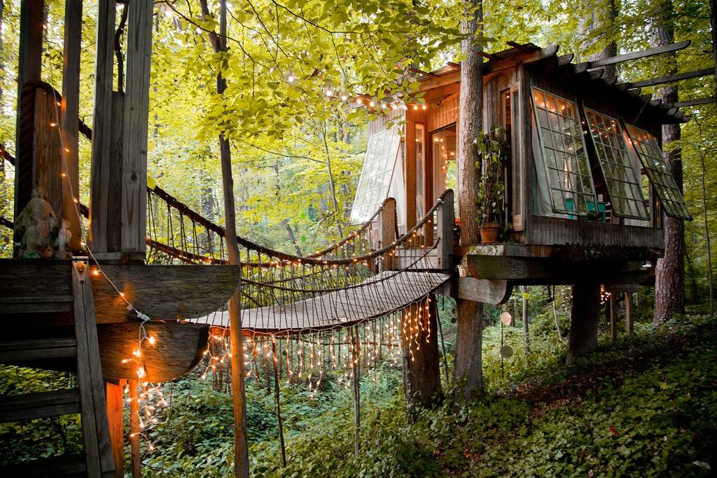 treehouse hotels around the world