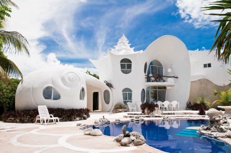 Airbnb private pool